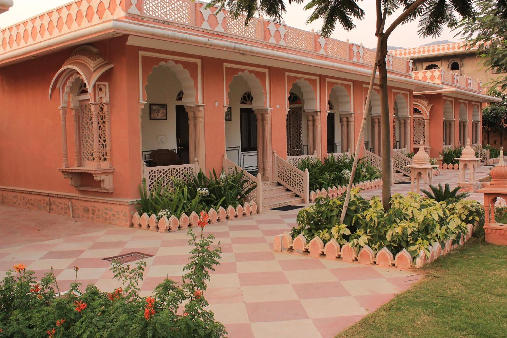 Tree Of Life Inderpura Resort Udaipurwati Jhunjhunu Bagian luar foto